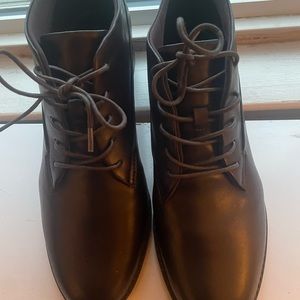 Easy Spirit Lidia Oxford. Never worn. Dark Brown. 9 1/2 Wide